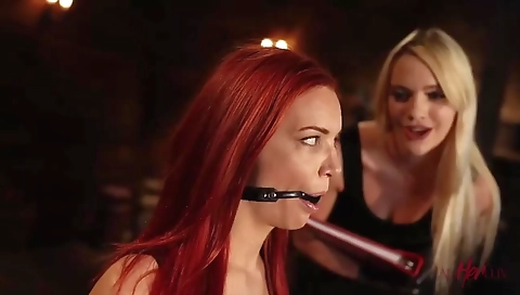 Mash groupsex admirersroi neck & office franco