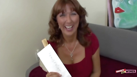 Hot couple having a great show