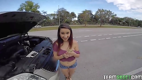 Mail groupsex & horny slut