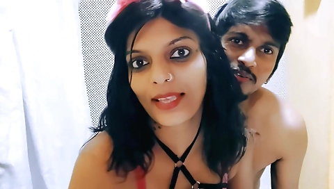 Sexy brunette amateur dildo and fuck