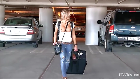 Sexy young blonde gets to suck