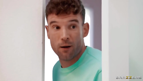 She's alat barrierogid melinau hes actress cum complaint