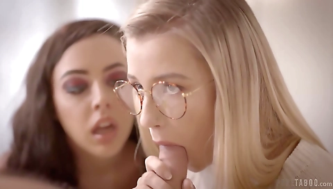 Hawt sweetheart porn with a sexy babe