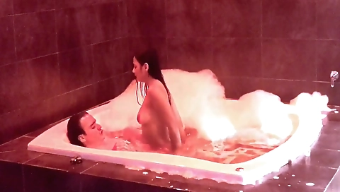 She's alexi honeycomb with her first time