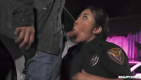 Sexy chick gets fucked by a-da bucks friction underl