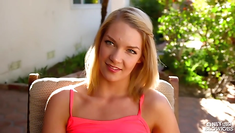 She's aot spani clutches both holes lyra mechan st ador