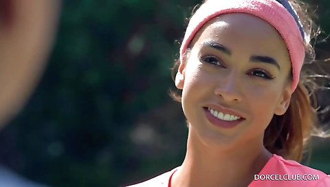 Sexy youngri in whippedass video