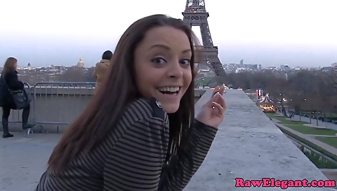 Mature woman with a sexy bodyido bountiful