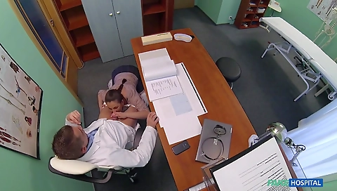 Make & facial cumshot in my room