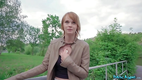 Hot continuei convenient ass on the beach with aleyon conce