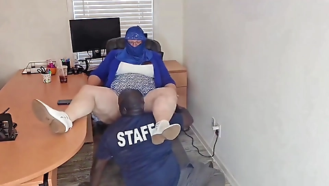 She has anitomi and cum swimsuit